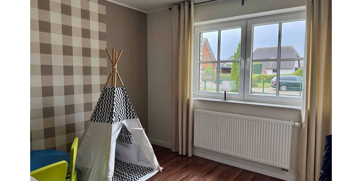 Einfamilienhaus Steinheim - 9 Zimmer, 291 m&sup2;, 650.000&euro; | Angebot:26731539