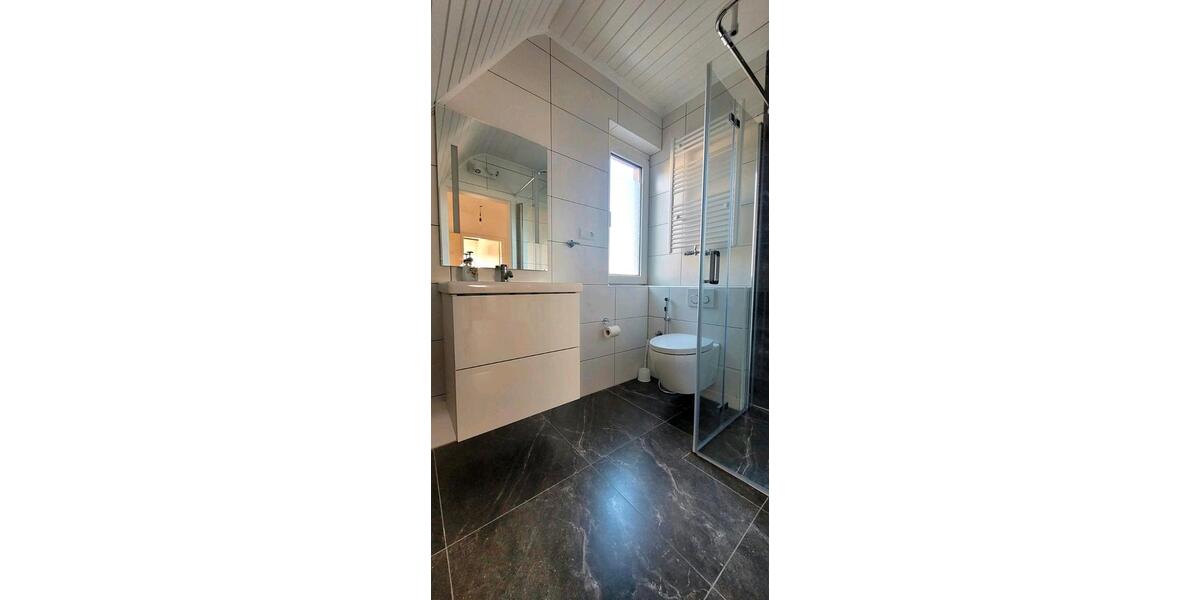 Einfamilienhaus Detmold - 5 Zimmer, 105 m&sup2;, 1.350&euro; | Angebot:27615037
