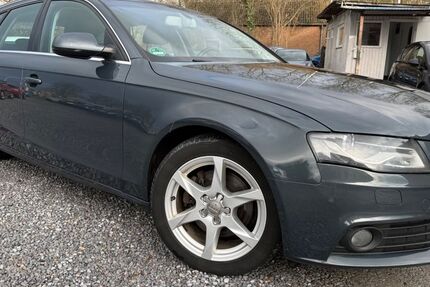 Audi A4 242.000 km 6.299 &euro; Paderborn 33106