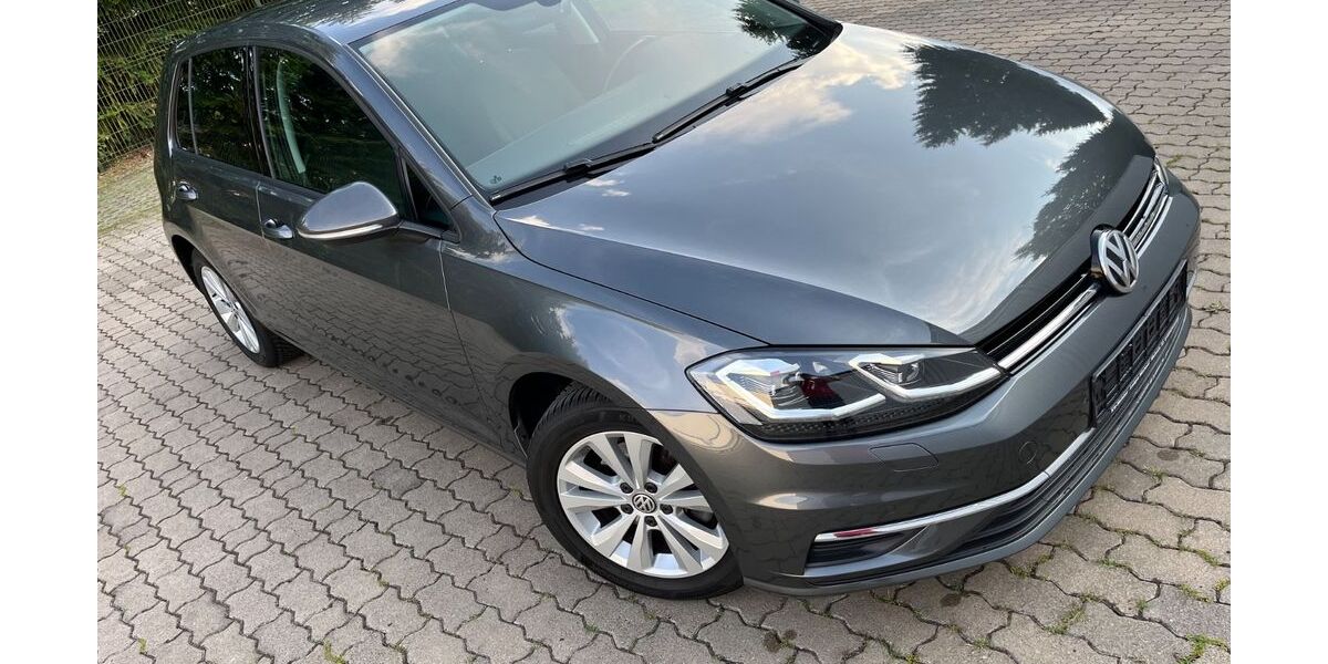VW Golf 148.000 km 11.399 &euro; Salzkotten 33154