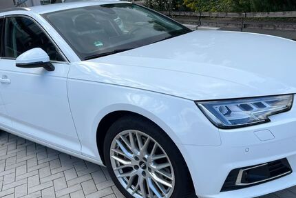 Audi A4 309.000 km 11.100 &euro; Altenbeken 33184