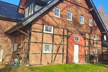 Haus zum Kaufen in Delbrück 379.000 € 297 m² 10 zimmer