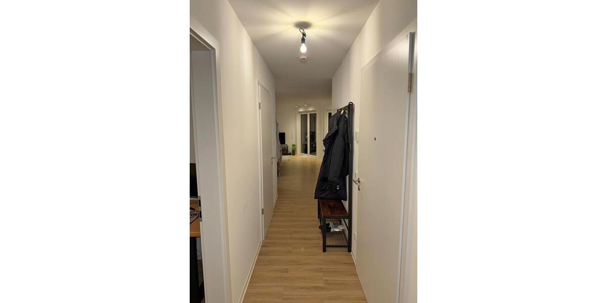 Etagenwohnung Delbrück - 3 Zimmer, 70 m&sup2;, 896&euro; | Angebot:25248002