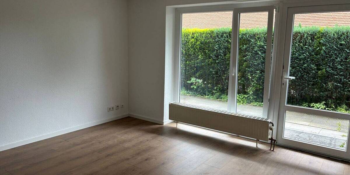 Etagenwohnung Detmold Innenstadt - 2 Zimmer, 64 m&sup2;, 480&euro; | Angebot:26903048