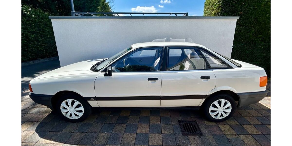 Audi 80 106.000 km 2.500 &euro; Lippstadt 59555