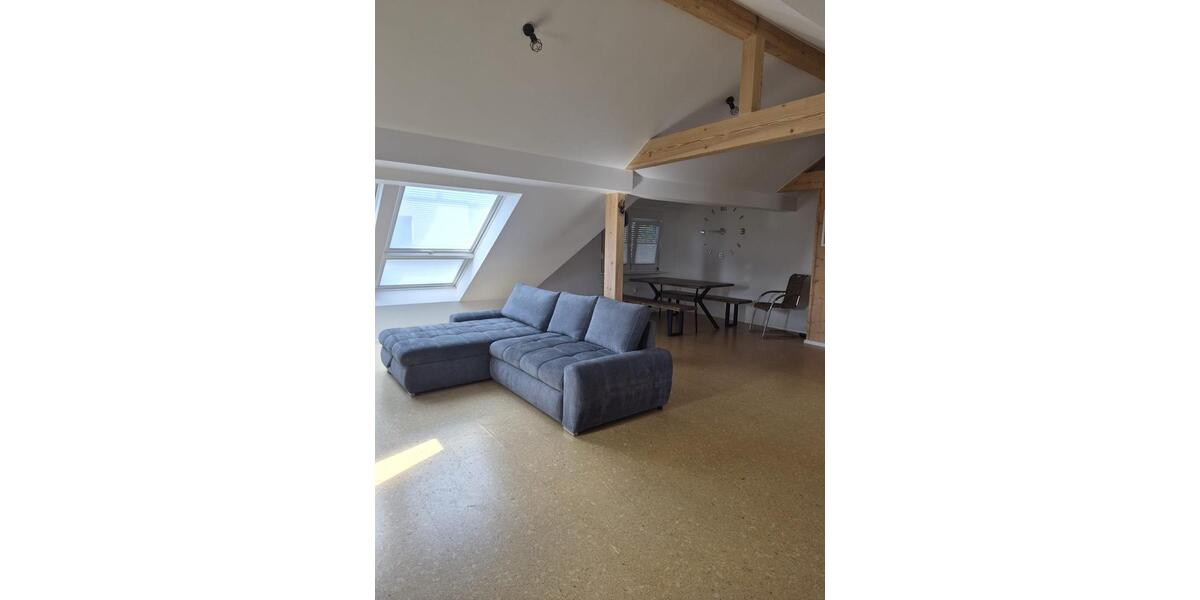 Dachgeschoßwohnung Hövelhof - 2 Zimmer, 65 m&sup2;, 800&euro; | Angebot:27626190
