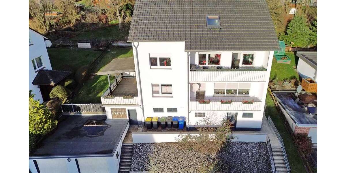Einfamilienhaus Bad Driburg-Dringenberg Dringenberg - 9 Zimmer, 233 m&sup2;, 289.000&euro; | Angebot:25871944