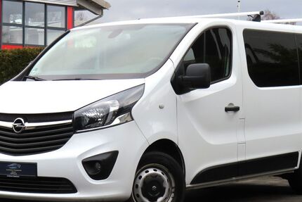 Opel Vivaro 93.000 km 15.499 &euro; Bad Lippspringe 33175