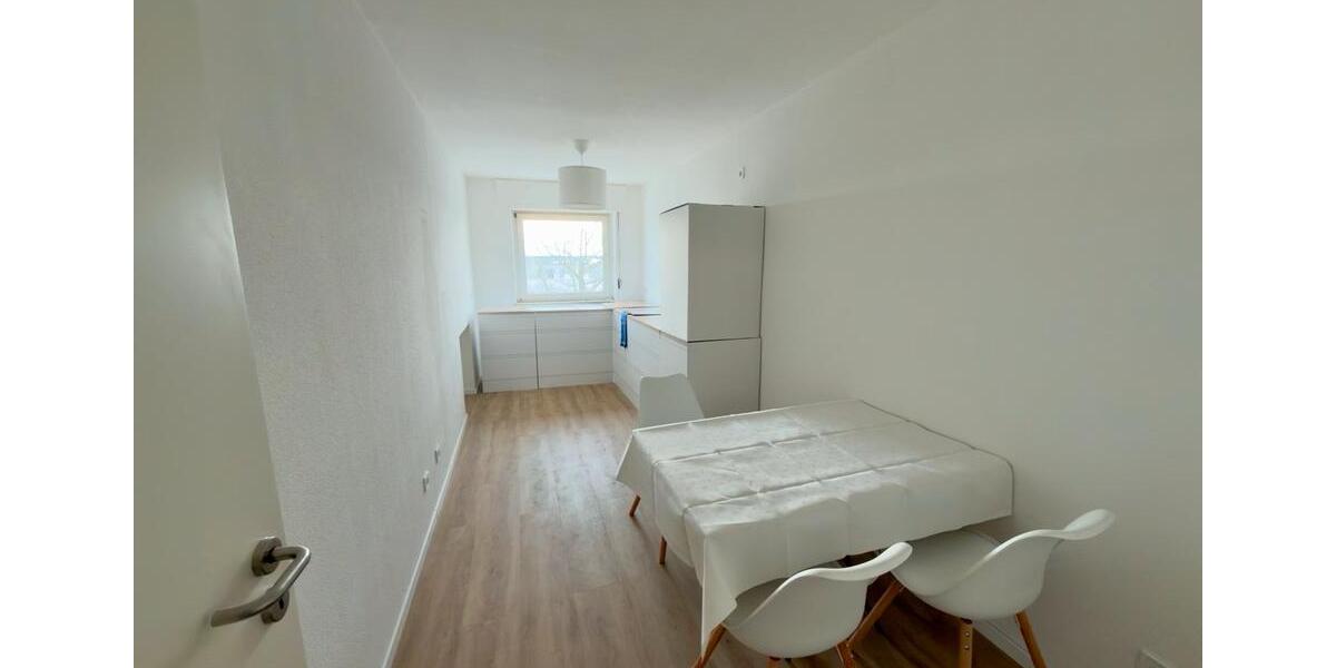 Renovierte 3 Zimmer Wohung 3 zimmer