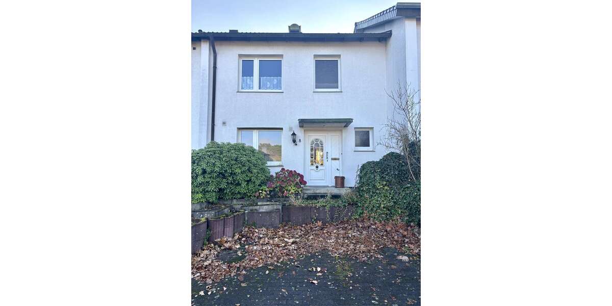 Haus zum Kaufen in Augustdorf 179.500 € 99.06 m² 4 zimmer