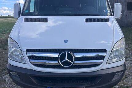 Mercedes-Benz Sprinter 226.000 km 8.800 &euro; Büren 33142