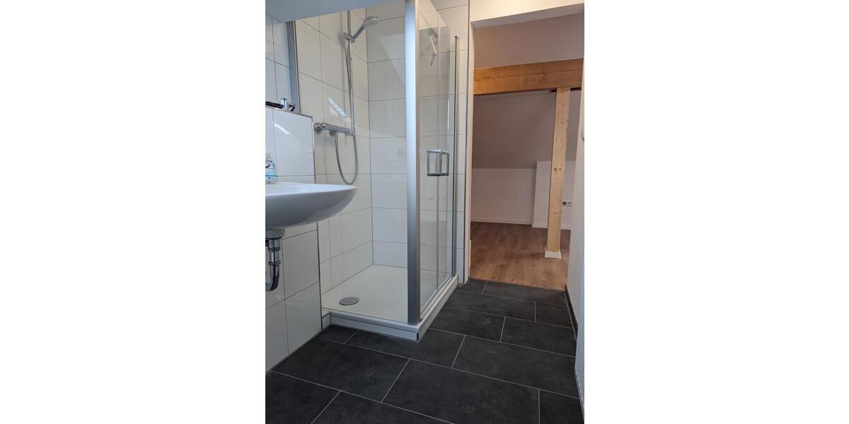 Dachgeschoßwohnung Paderborn Univiertel - 2 Zimmer, 45 m&sup2;, 655&euro; | Angebot:26411510