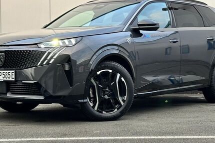 Peugeot 5008 8.000 km 57.750 &euro; Paderborn 33106