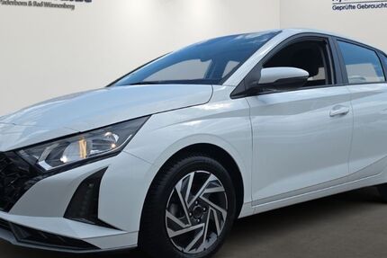 Hyundai i20 20.000 km 18.990 &euro; Bad Wünnenberg 33181