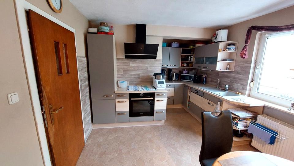 Einfamilienhaus Marsberg - 7 Zimmer, 190 m&sup2;, 210.000&euro; | Angebot:26135791