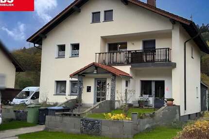 Haus zum Kaufen in Marsberg 297.500 € 275.56 m² 11 zimmer