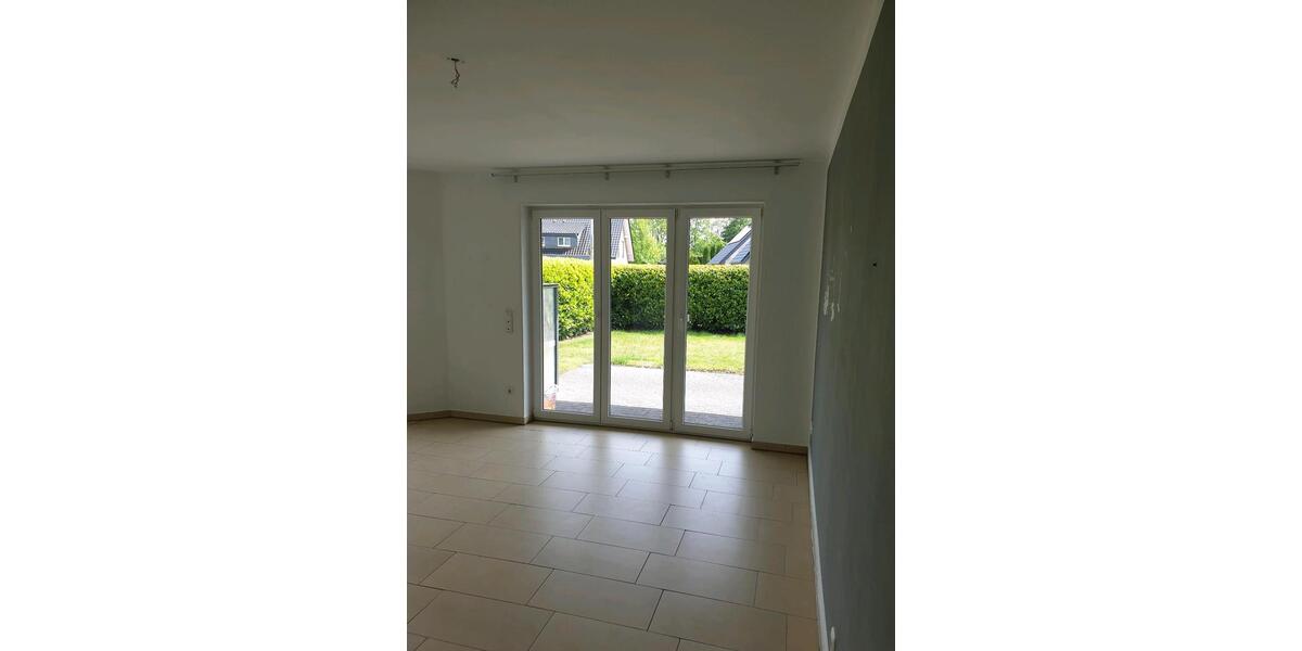 Erdgeschoßwohnung Bielefeld Sennestadt - 3 Zimmer, 84 m&sup2;, 285.000&euro; | Angebot:25825181