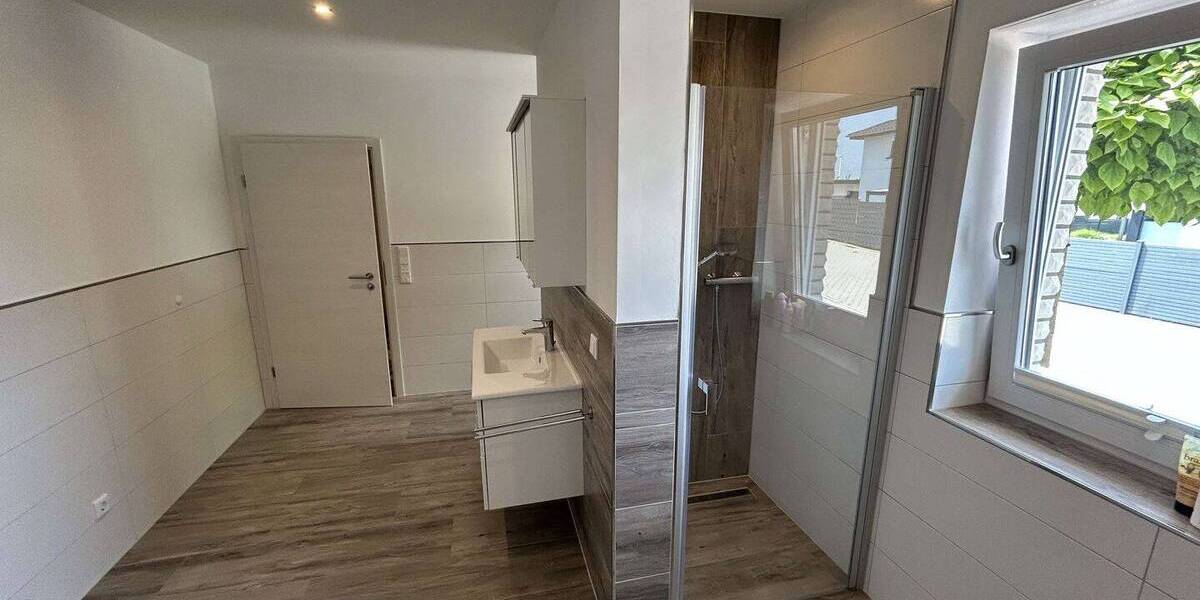 Bungalow Lichtenau - 6 Zimmer, 133 m&sup2;, 540.000&euro; | Angebot:25731152