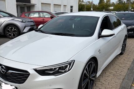 Opel Insignia 102.000 km 16.000 &euro; Marsberg 34431
