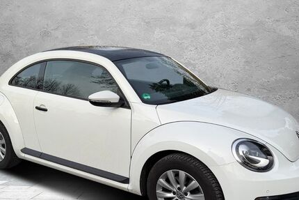 VW Beetle 124.000 km 9.999 € Detmold 32758