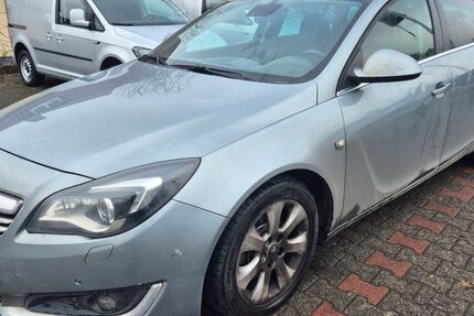 Opel Insignia 224.500 km 2.900 &euro; Detmold 32756