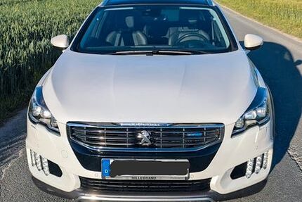 Peugeot 508 220.636 km 9.900 &euro; Bad Wünnenberg 33181