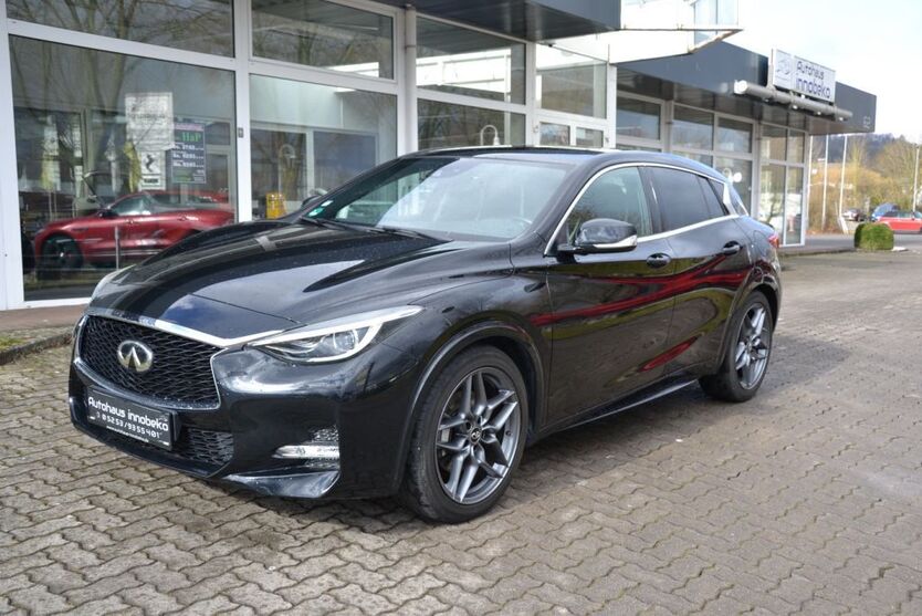 INFINITI Q30 86.000 km 18.980 € Bad Driburg 33014
