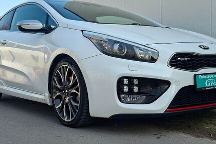 Kia ceed / Ceed 109.000 km 10.499 &euro; Detmold 32758