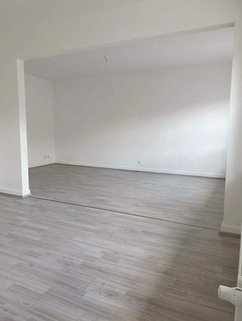 Modernisierte Altbauwohnung in zentraler Lage 3 zimmer