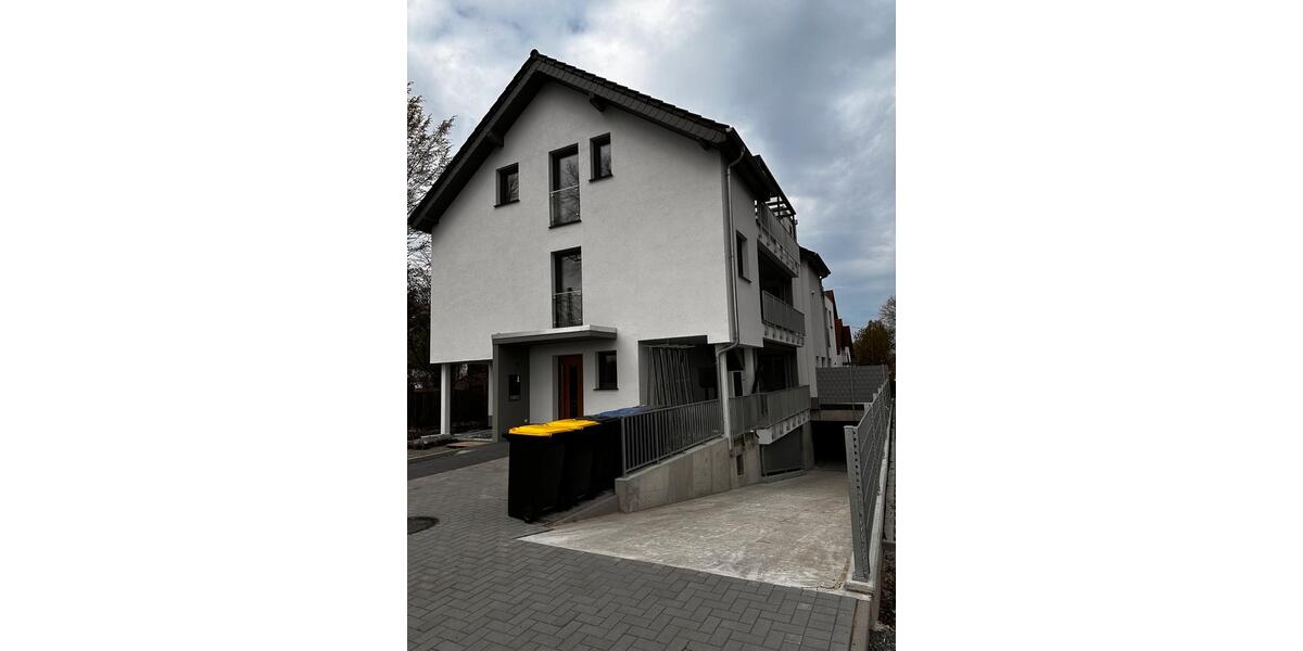 Dachgeschoßwohnung Paderborn - 2 Zimmer, 89 m&sup2;, 1.240&euro; | Angebot:26001836