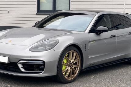 Porsche Panamera 50.000 km 108.900 &euro; Paderborn 33098
