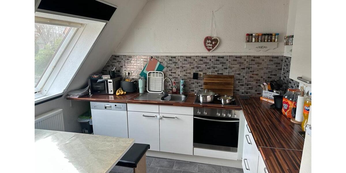Dachgeschoßwohnung Altenbeken - 4 Zimmer, 108 m&sup2;, 750&euro; | Angebot:26446404