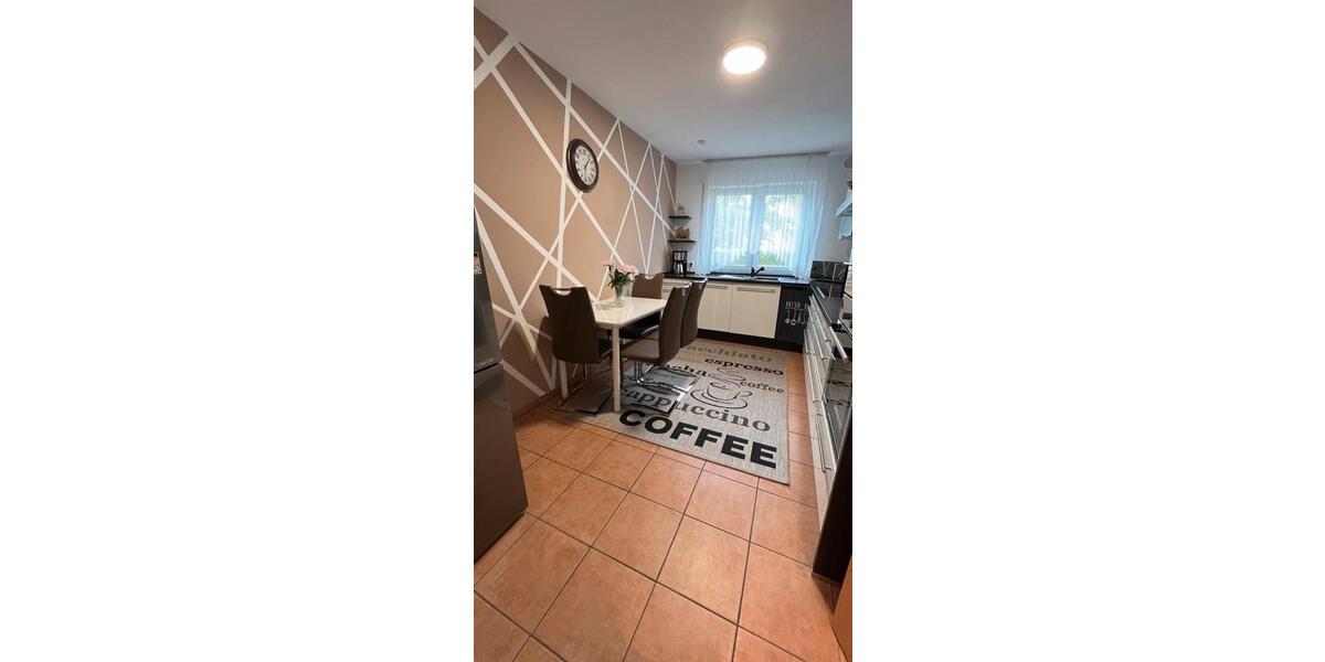 Erdgeschoßwohnung Bad Lippspringe - 3 Zimmer, 85 m&sup2;, 279.000&euro; | Angebot:25257359