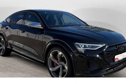 Audi SQ8 e-tron 24.864 km 65.390 &euro; Detmold 32756