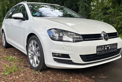 VW Golf 129.099 km 10.990 &euro; Paderborn 33104