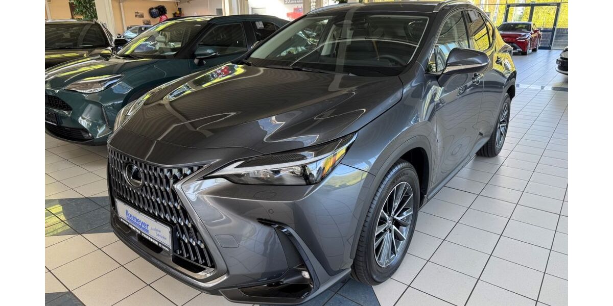 Lexus NX 450h 7.815 km 50.490 &euro; Paderborn 33104