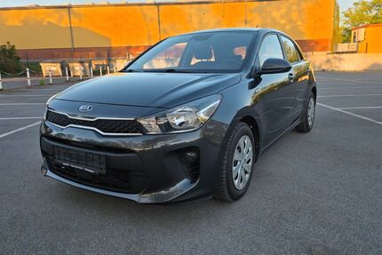 Kia Rio 120.000 km 7.999 &euro; Lippstadt 59557
