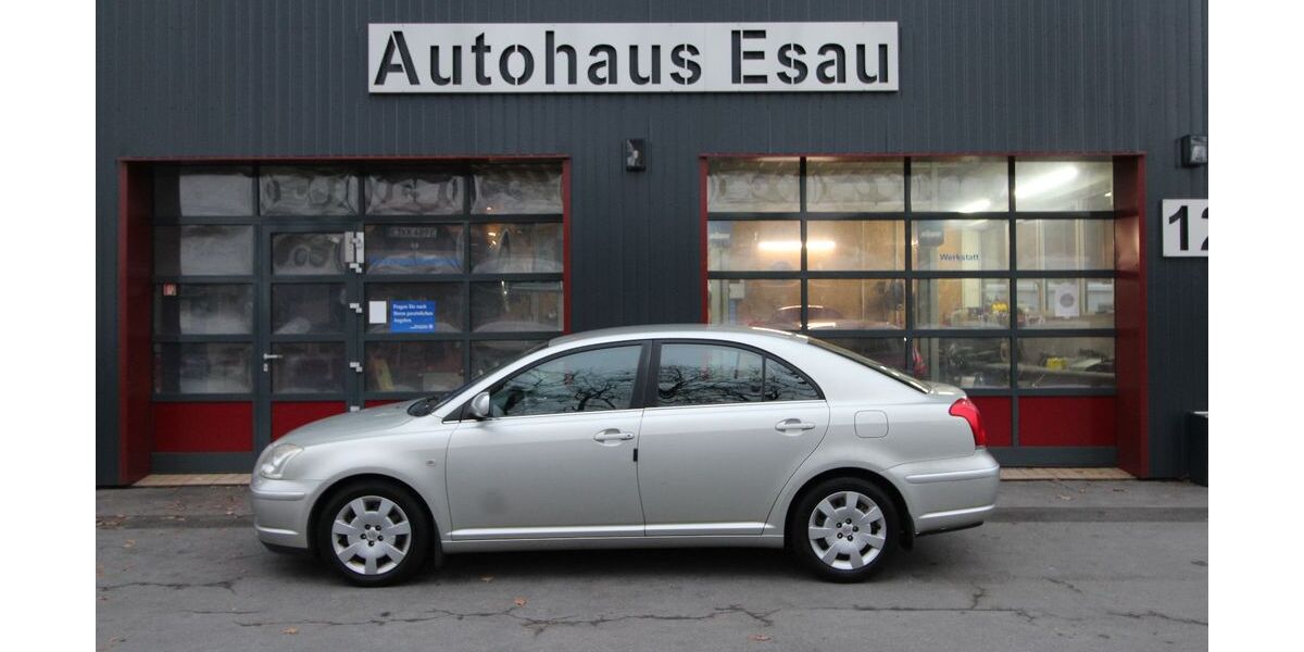 Toyota Avensis 149.520 km 3.950 &euro; Schloß Holte 33758