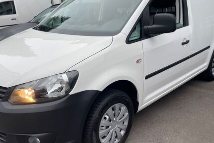 VW Caddy 166.000 km 6.450 &euro; Detmold 32756
