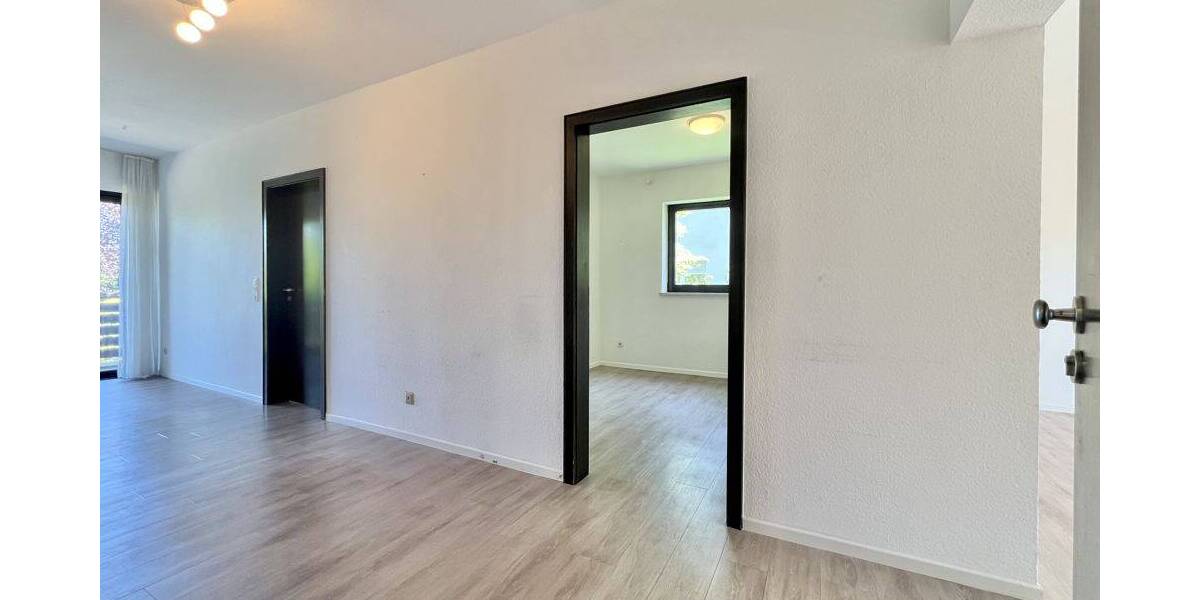 Etagenwohnung Detmold Innenstadt - 3 Zimmer, 75 m&sup2;, 175.000&euro; | Angebot:26909857
