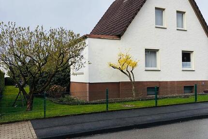 Haus Schlangen - 4 Zimmer, 125 m&sup2;, 950&euro; | Angebot:25987789
