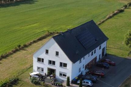 Wohnung Salzkotten - 3 Zimmer, 100 m&sup2;, 700&euro; | Angebot:27611929