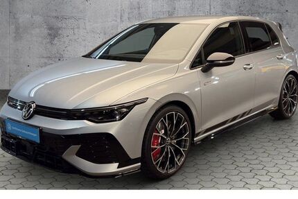 VW Golf 5.550 km 44.490 &euro; Paderborn 33100