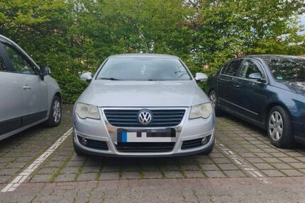 VW Passat 180.000 km 6.800 &euro; Detmold 32758