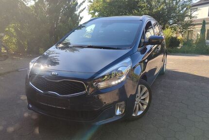 Kia Carens 93.600 km 9.600 &euro; Augustdorf 32832