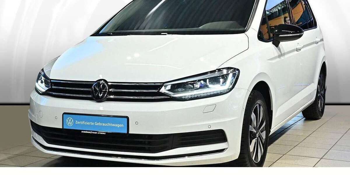 VW Touran 28.346 km 35.890 € Verl 33415