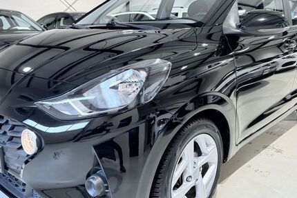 Hyundai i10 53.789 km 11.700 &euro; Paderborn 33102