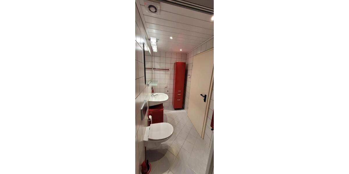 Etagenwohnung Schloß Holte-Stukenbrock Stukenbrock - 2 Zimmer, 83 m&sup2;, 750&euro; | Angebot:25418570