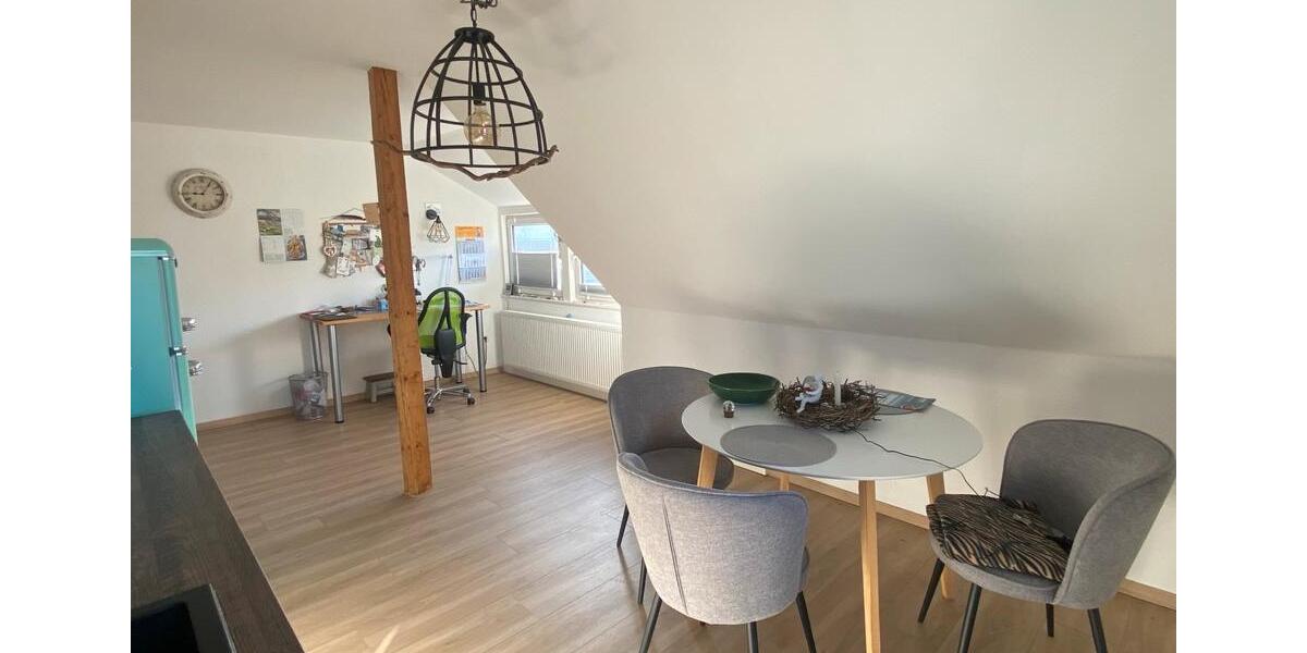 Dachgeschoßwohnung Horn-Bad Meinberg Bad Meinberg - 2 Zimmer, 60 m&sup2;, 510&euro; | Angebot:25264781