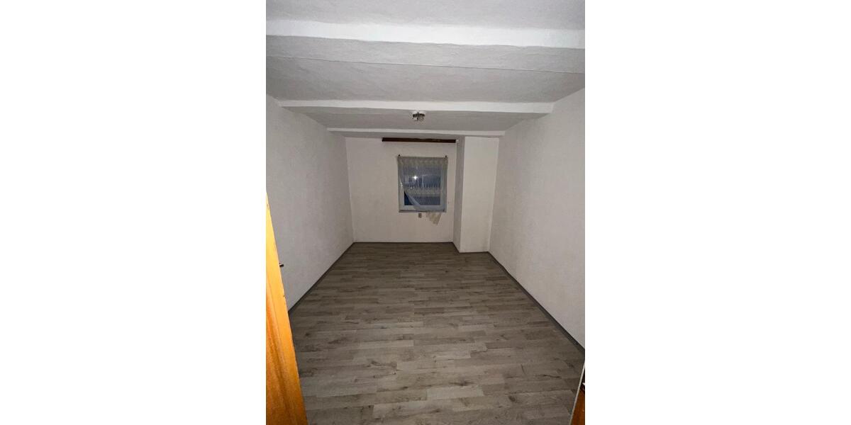 Mehrfamilienhaus, Wohnhaus Brakel - 12 Zimmer, 170 m&sup2;, 79.000&euro; | Angebot:26243741